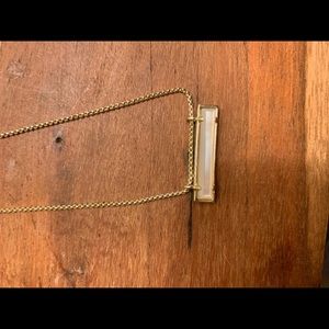 Kendra Scott necklace